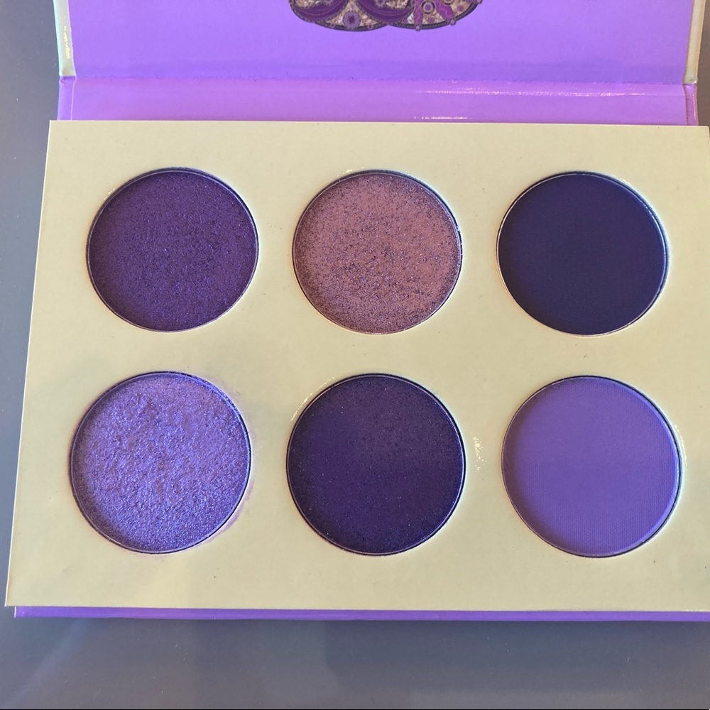 Juvia’s Place Eyeshadow Palette